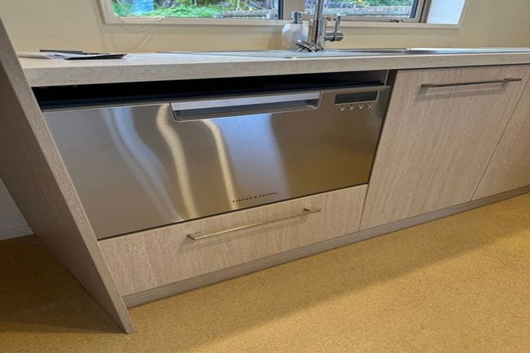 Photo of property in 1/22a Mccormacks Bay Road, Mount Pleasant, Christchurch, 8081