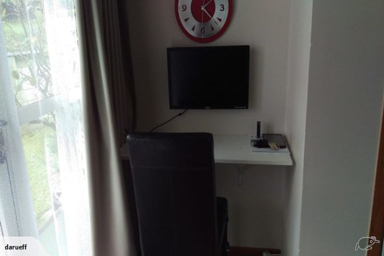 Photo of property in 202 Townsend Road, Miramar, Wellington, 6022