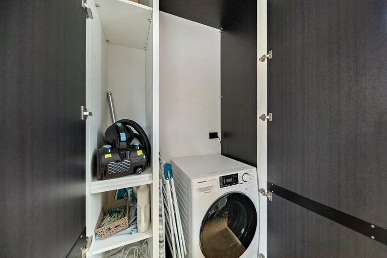 Photo of property in 13 Boulder Lane, Jacks Point, 9371