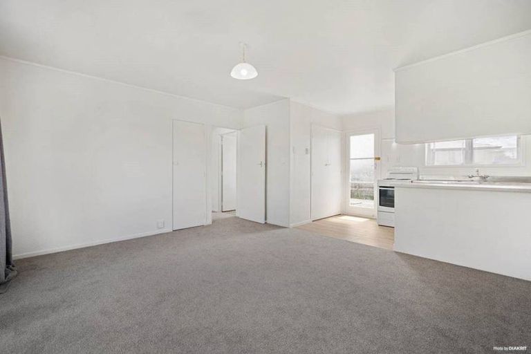 Photo of property in 1/9 Pratt Street, Papakura, 2110