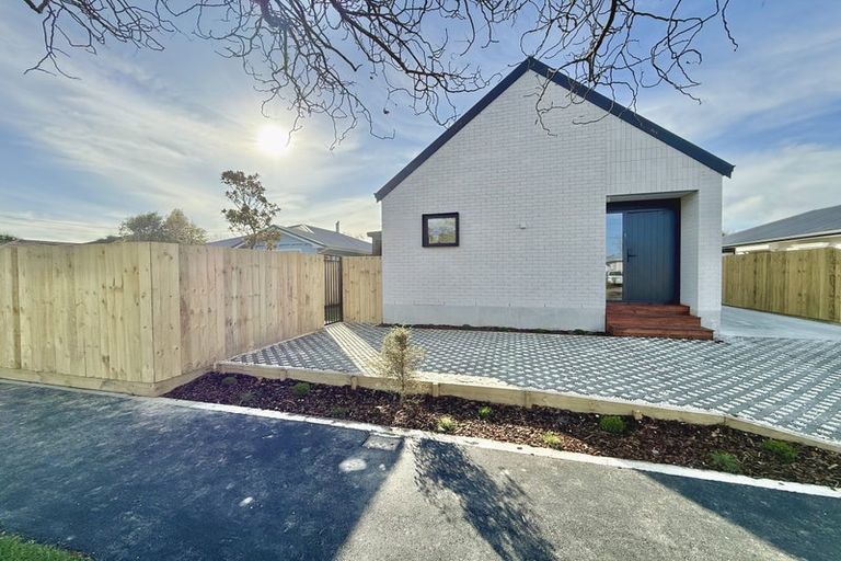 Photo of property in 1/18 Meadowville Avenue, Spreydon, Christchurch, 8024