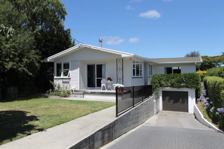 Photo of property in 2/79 Taupo View Road, Taupo, 3330