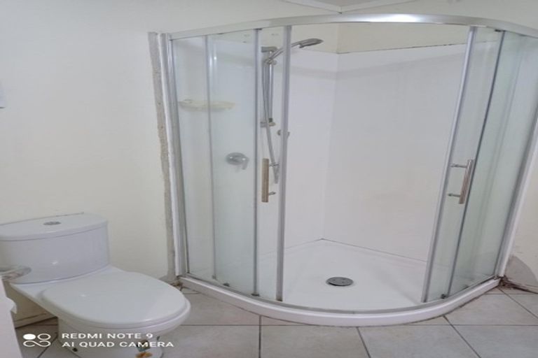 Photo of property in 1/14 Beatrice Avenue, Hillcrest, Auckland, 0627