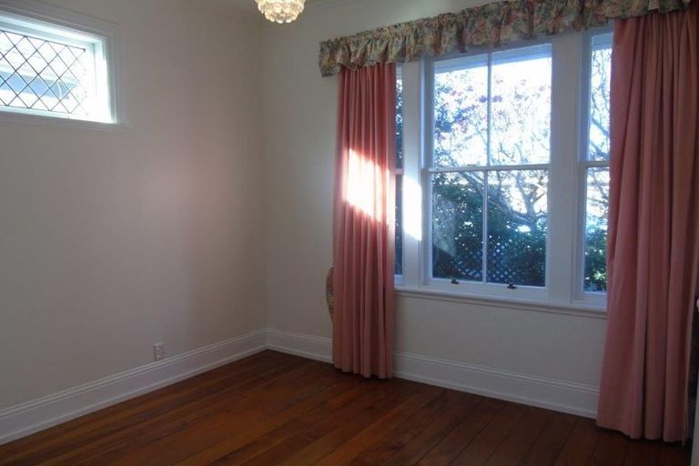 Photo of property in 39 Richmond Street, Petone, Lower Hutt, 5012