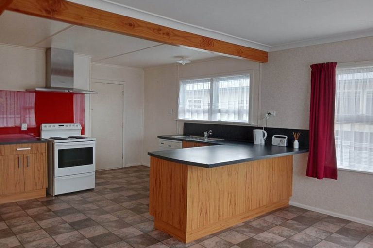 Photo of property in 26 Forbury Avenue, Takaro, Palmerston North, 4412