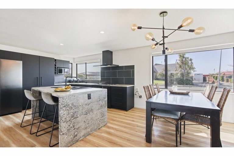 Photo of property in 67 Isaac Wilson Road, Kaiapoi, 7630