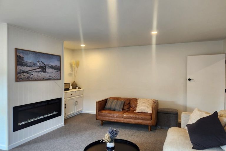 Photo of property in 74 Sawyers Arms Road, Northcote, Christchurch, 8052