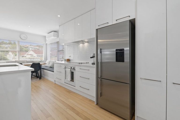 Photo of property in 1/24a Wolsley Avenue, Milford, Auckland, 0620