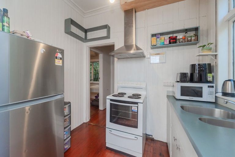 Photo of property in 10 Maurice Terrace, Te Aro, Wellington, 6011