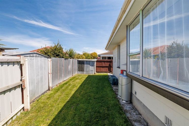 Photo of property in 4/96a Brynley Street, Hornby, Christchurch, 8042