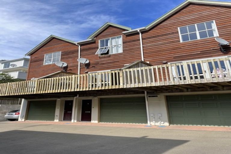 Photo of property in 9/5 Malcolm Lane, Thorndon, Wellington, 6011