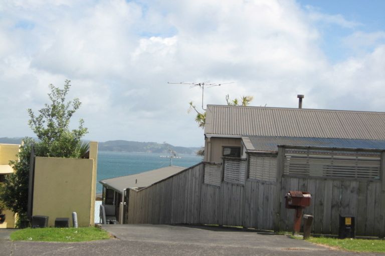 Photo of property in 958b Whangaparaoa Road, Manly, Whangaparaoa, 0930