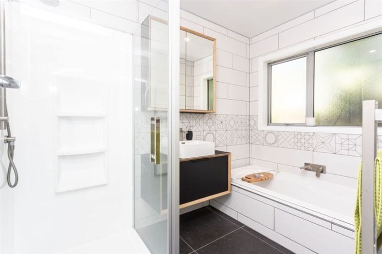 Photo of property in 43 Norwood Street, Beckenham, Christchurch, 8023