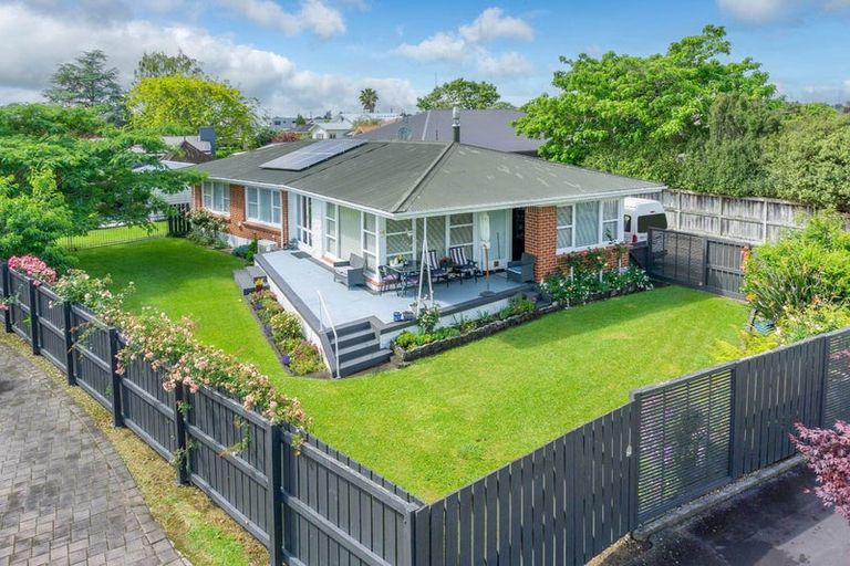 Photo of property in 8 Garrick Place, Beerescourt, Hamilton, 3200