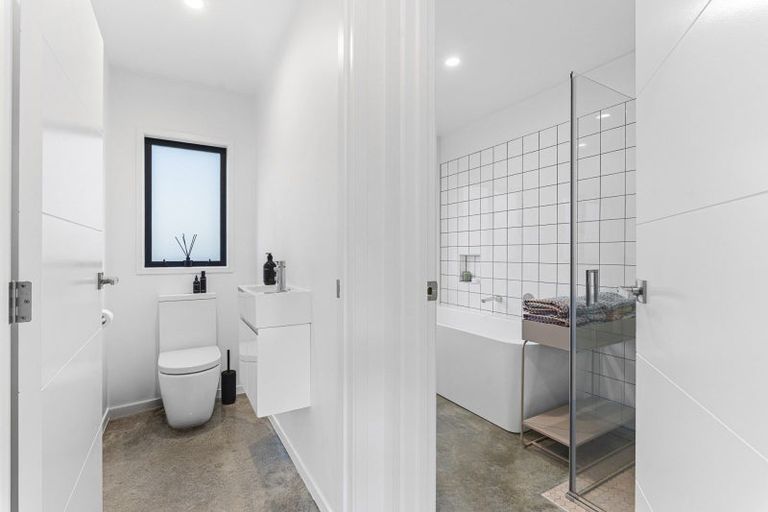 Photo of property in 67 Cyrus Street, Whalers Gate, New Plymouth, 4310