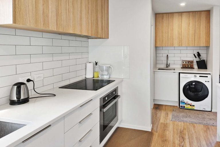 Photo of property in 1/372 Stokes Valley Road, Stokes Valley, Lower Hutt, 5019