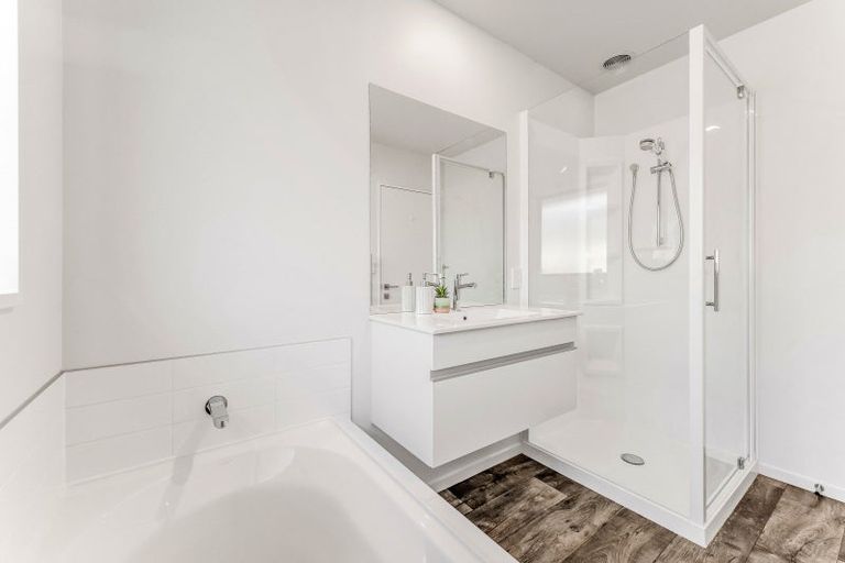 Photo of property in 16 Sandhill Drive, Rolleston, 7615