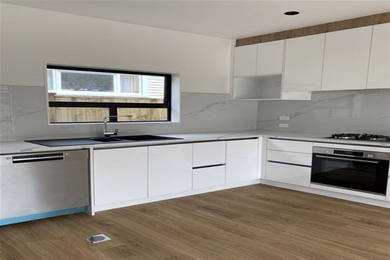 Photo of property in 3/48 Victor Street, Avondale, Auckland, 1026