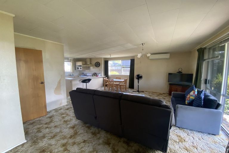 Photo of property in 5/39 Norcross Avenue, Henderson, Auckland, 0612