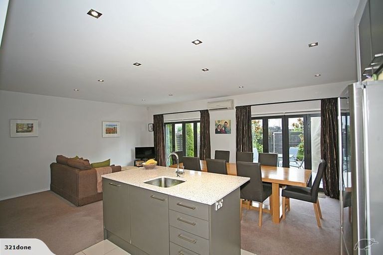 Photo of property in 16 Country Club Terrace, Northwood, Christchurch, 8051