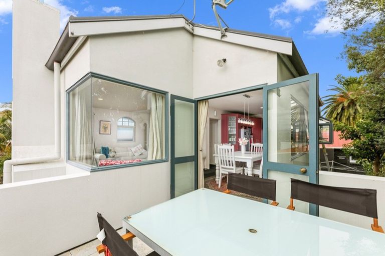 Photo of property in 36 Lloyd Street, Parkvale, Tauranga, 3112