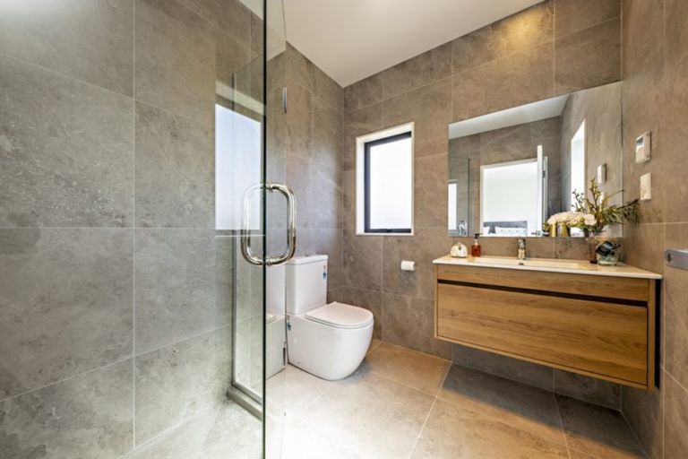 Photo of property in 3 Catherine Mclean Road, Pukekohe, 2120