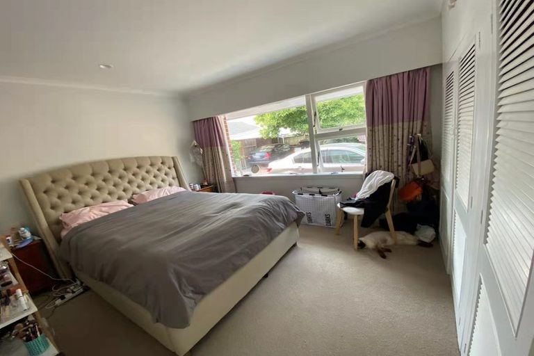 Photo of property in 56 Memorial Avenue, Ilam, Christchurch, 8053