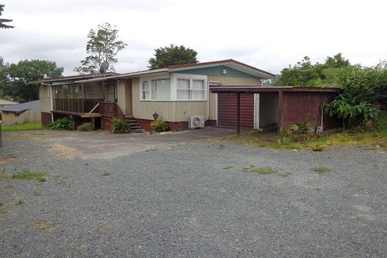 Photo of property in 29 Mawney Road, Henderson, Auckland, 0610