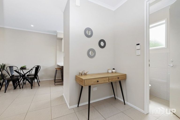 Photo of property in 5 Poaka Road, Hobsonville, Auckland, 0616