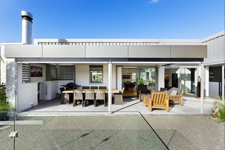 Photo of property in 153h Green Road, Dairy Flat, Albany, 0792