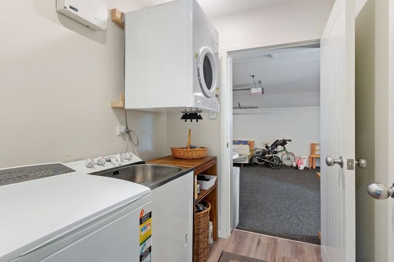 Photo of property in 73b Somerfield Street, Somerfield, Christchurch, 8024