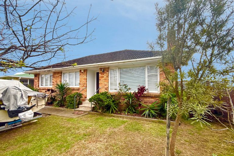 Photo of property in 16 Tyrone Street, Otara, Auckland, 2023