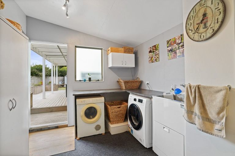 Photo of property in 18 Richmond Street, Cambridge, 3434