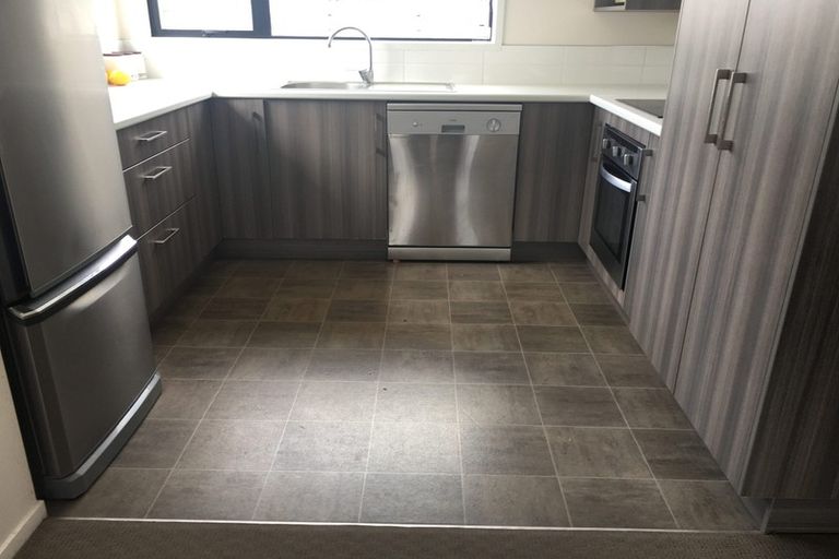 Photo of property in 4/2 Pitt Street, Frankton, Hamilton, 3204