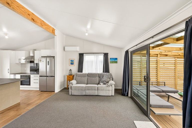 Photo of property in 4 Matipo Street, Tokomaru, 4474