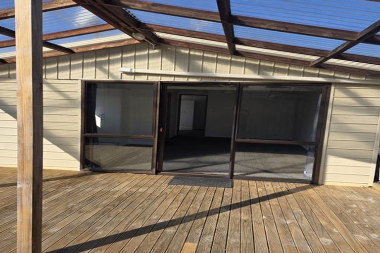 Photo of property in 114b Simpson Road, Papamoa Beach, Papamoa, 3118
