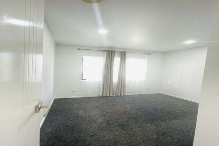 Photo of property in 37a Roseanne Road, Manurewa, Auckland, 2102