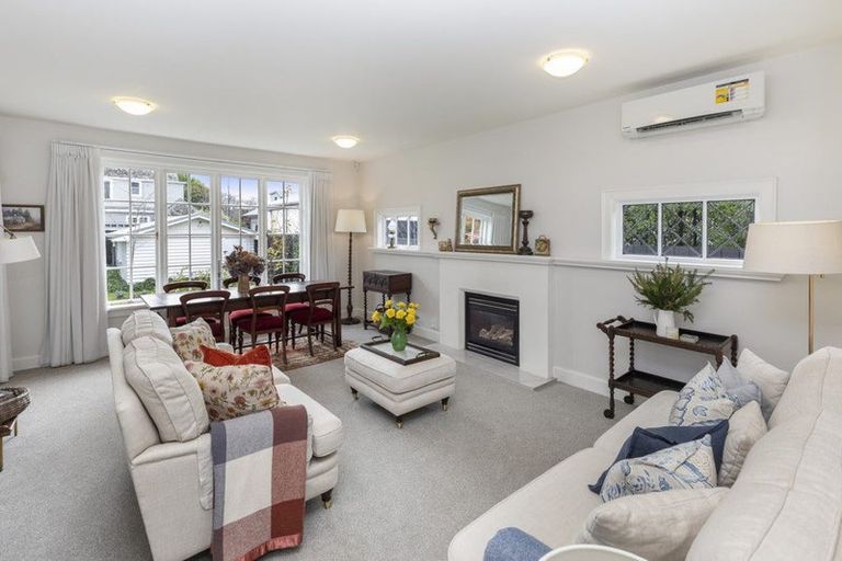 Photo of property in 2 Royds Street, Fendalton, Christchurch, 8014