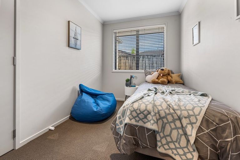 Photo of property in 6 Barometer Way, Pyes Pa, Tauranga, 3112