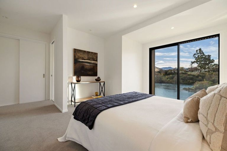 Photo of property in 11b William Rees Place, Kawarau Falls, Queenstown, 9300