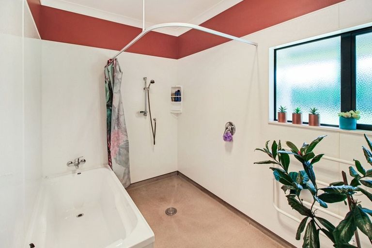 Photo of property in 75 Pohangina Road, Ashhurst, Palmerston North, 4470