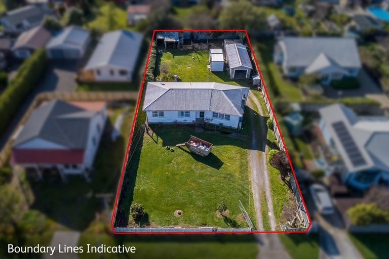 Photo of property in 5 Dublin Street, Martinborough, 5711
