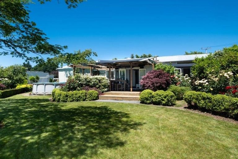 Photo of property in 95 Saint Georges Road, Karamu, Hastings, 4172