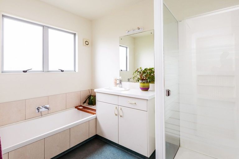 Photo of property in 500a Main North Road, Bay View, Napier, 4104