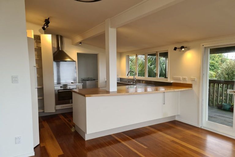 Photo of property in 173 Kowhai Road, Mairangi Bay, Auckland, 0630