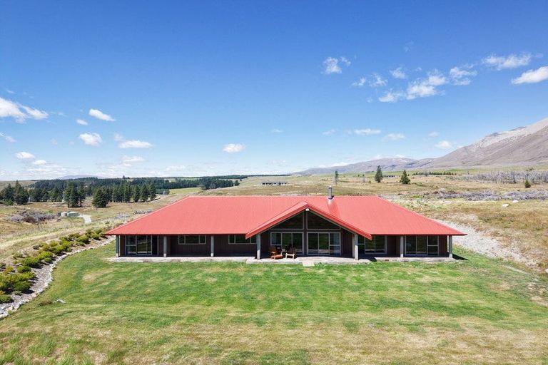 Photo of property in 2/1789 Lake Ohau Road, Lake Ohau, Twizel, 9412