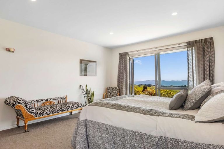 Photo of property in 601 Cable Bay Block Road, Cable Bay, 0420