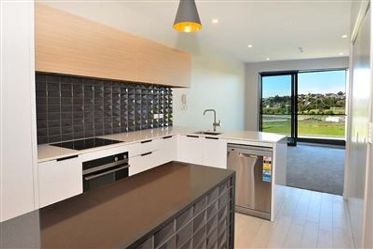 Photo of property in 20/4 Stables Lane, Silverdale, 0932