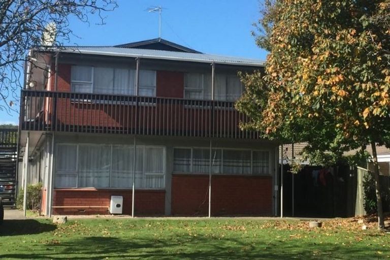 Photo of property in 4/22 Deere Avenue, Fenton Park, Rotorua, 3010