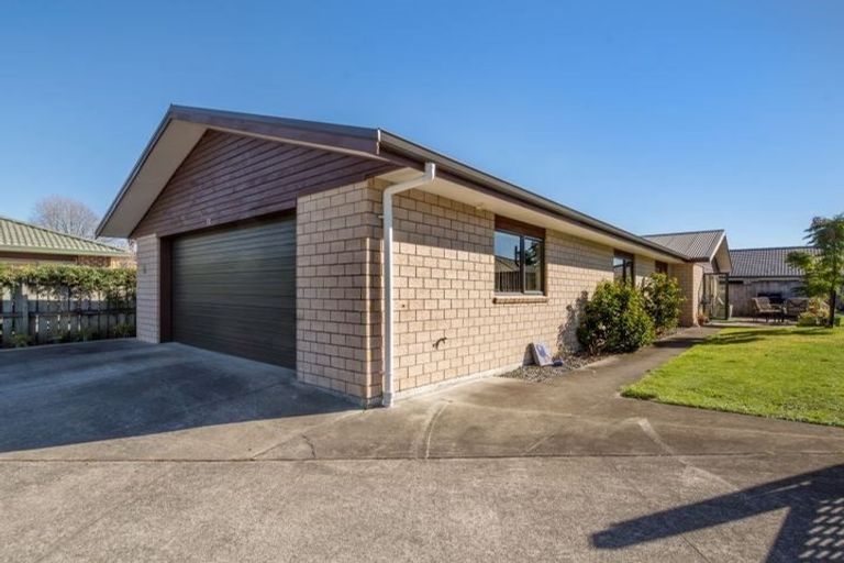 Photo of property in 53 Coopers Road, Gate Pa, Tauranga, 3112